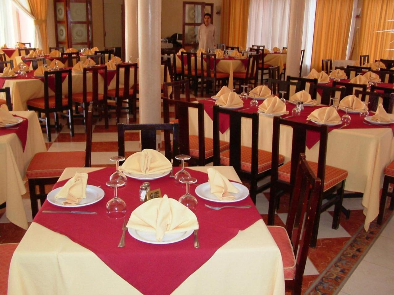 Le Zat Hotel Ouarzazate Exterior photo