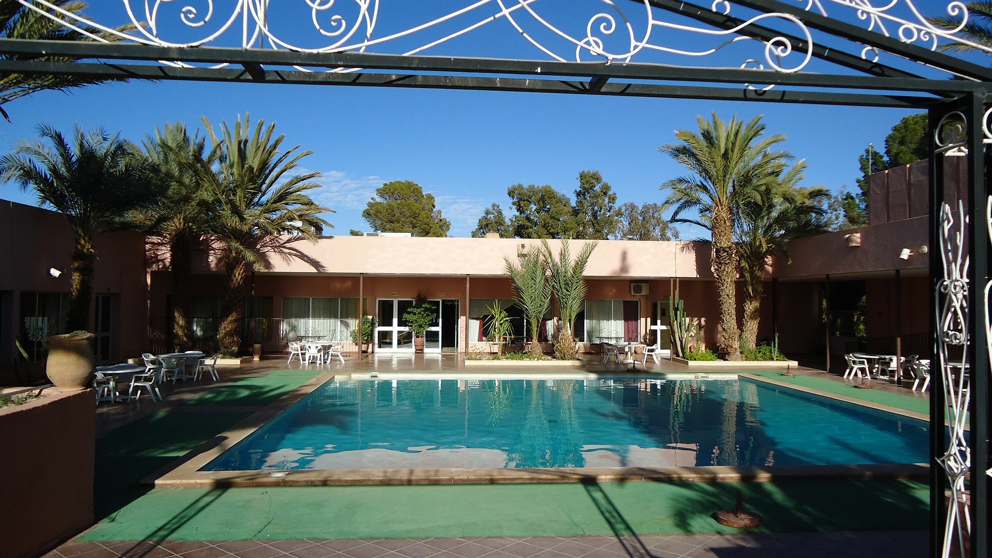 Le Zat Hotel Ouarzazate Exterior photo